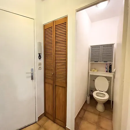 En Bord De Apartamento Royan